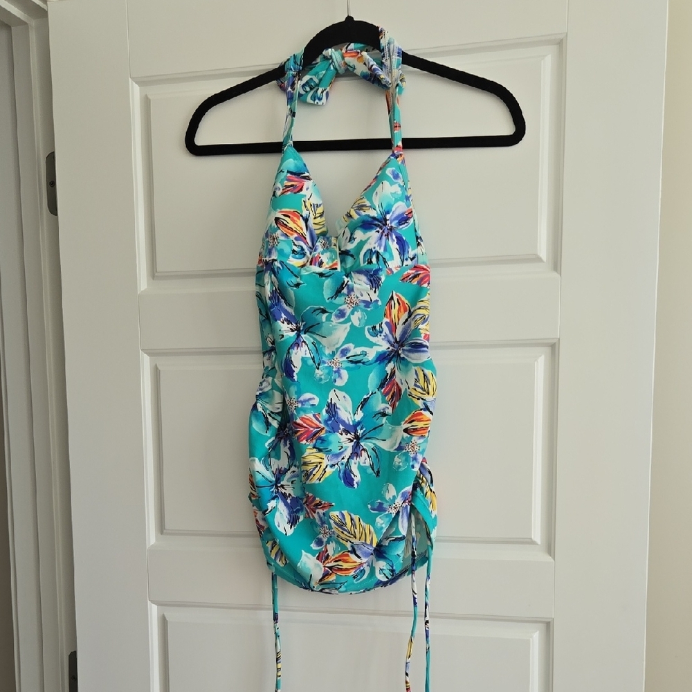 Croft & Barrow Blue and Yellow Halter Top